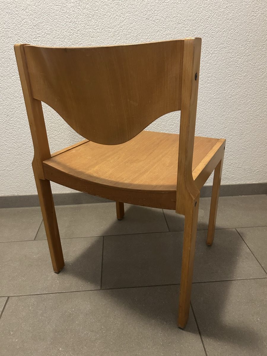 Horgen Glarus Sedie: Lot de 4Chaises Horgen Glarus, empilable, années 70 – Usato da Thierrens venduto da Bigla 4