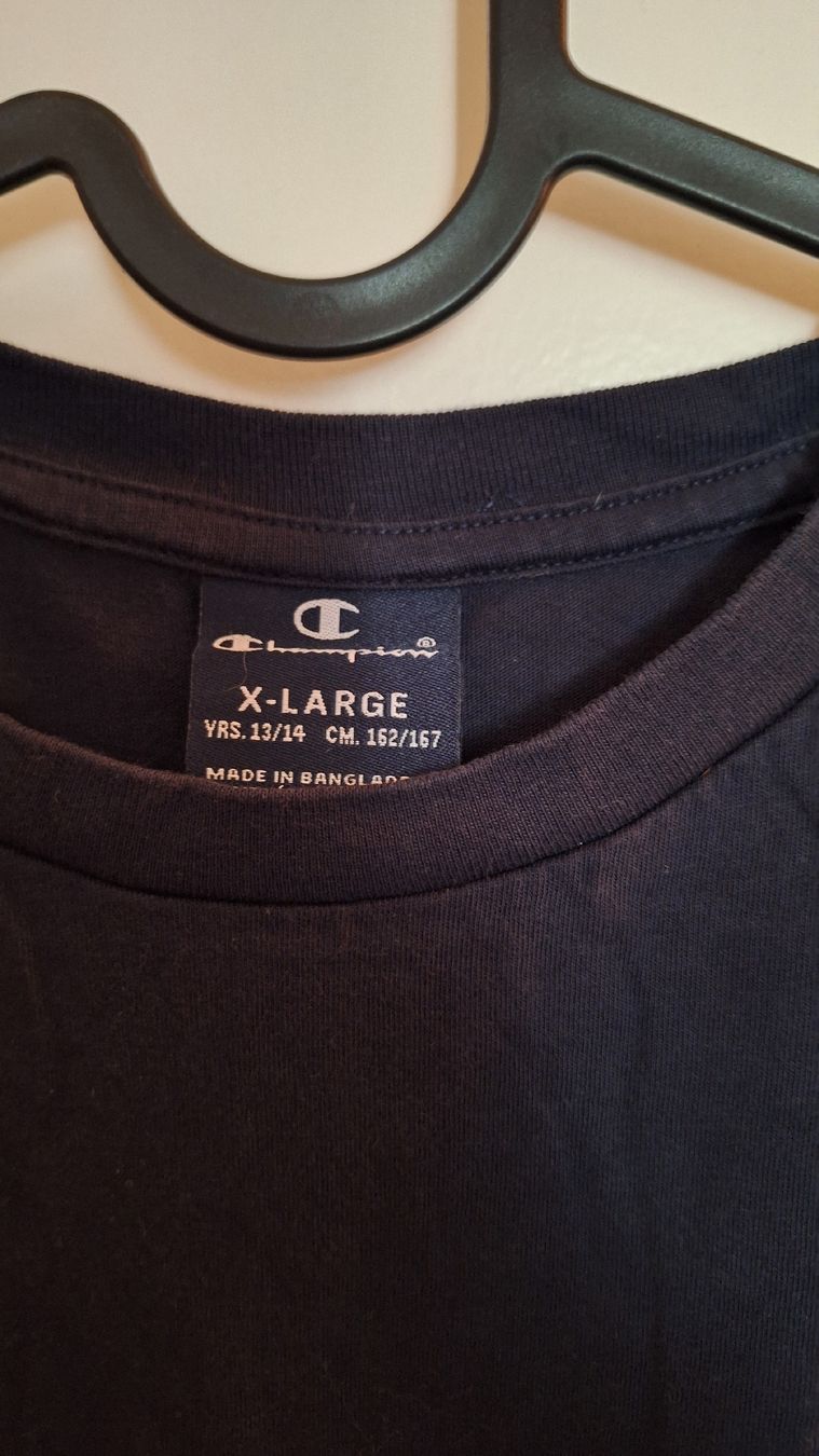 Champion Camicie, T-shirt & Polo: Champion T-Shirt – Usato da Winterthur venduto da _lxeah 2