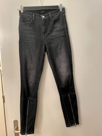 J BRAND Jeans