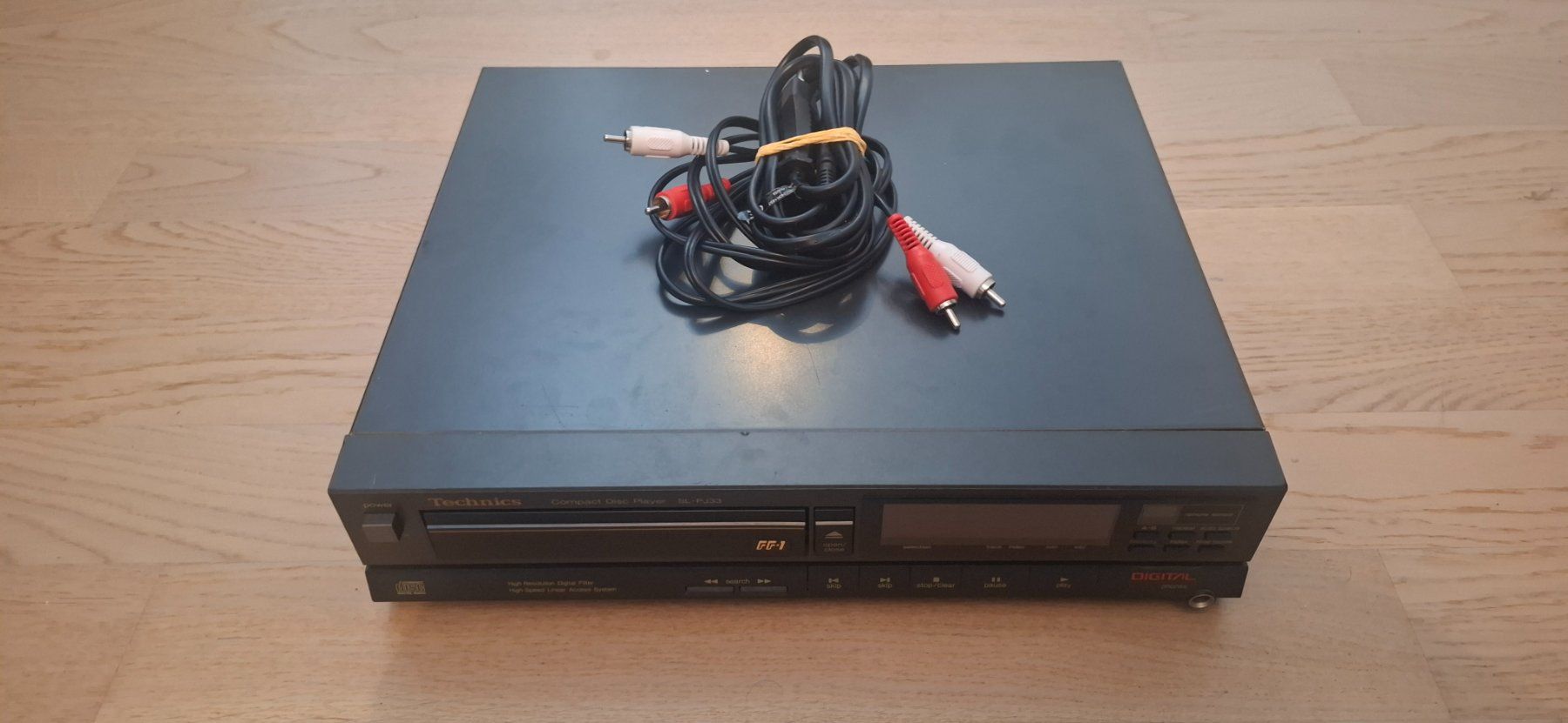 CD: lecteur CD TECHNICS SL-PJ33 – Usato da Chancy venduto da dave58v