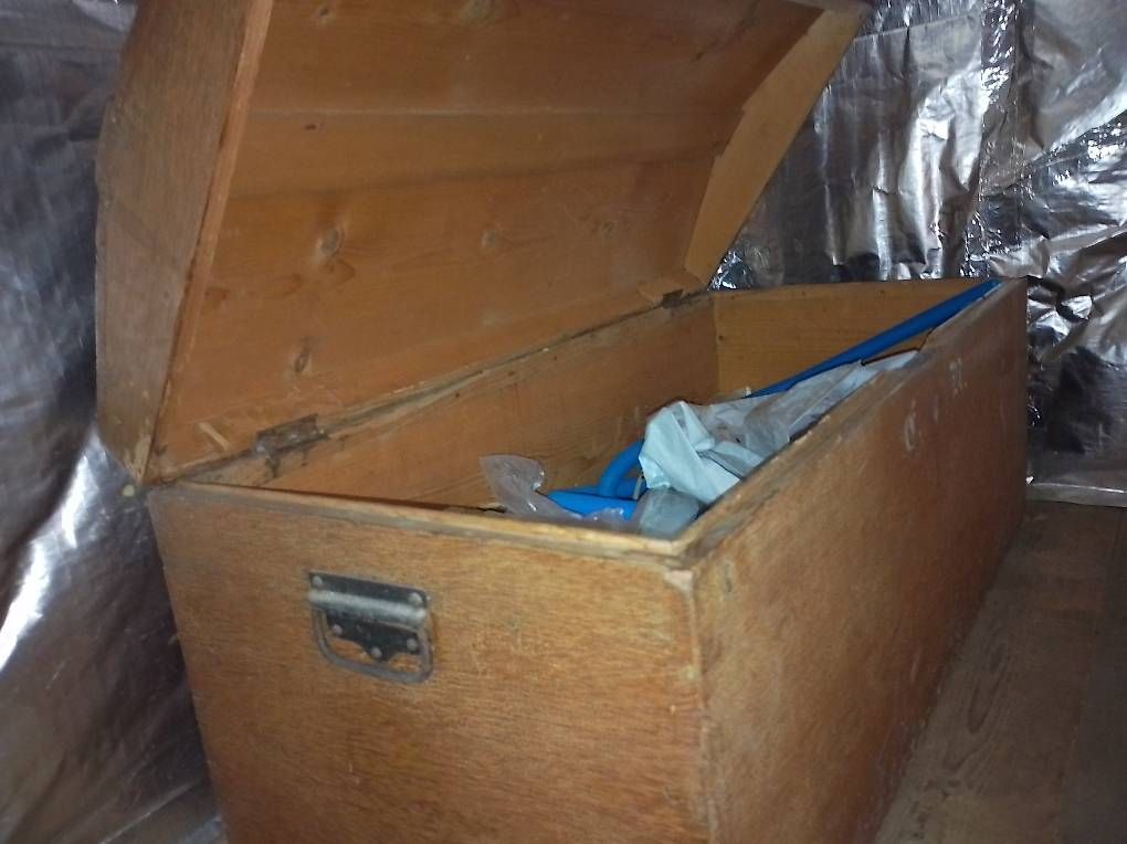 Truhen: Antike Truhe – Gebraucht aus Wattenwil von Jily