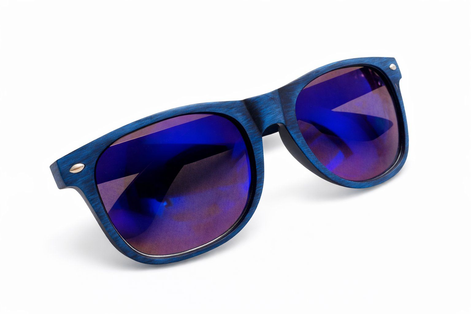 Occhiali & Lenti: Blaue Sonnenbrille Holzoptik – Nuovo (secondo la descrizione) da Fully venduto da VaneaSelection 2