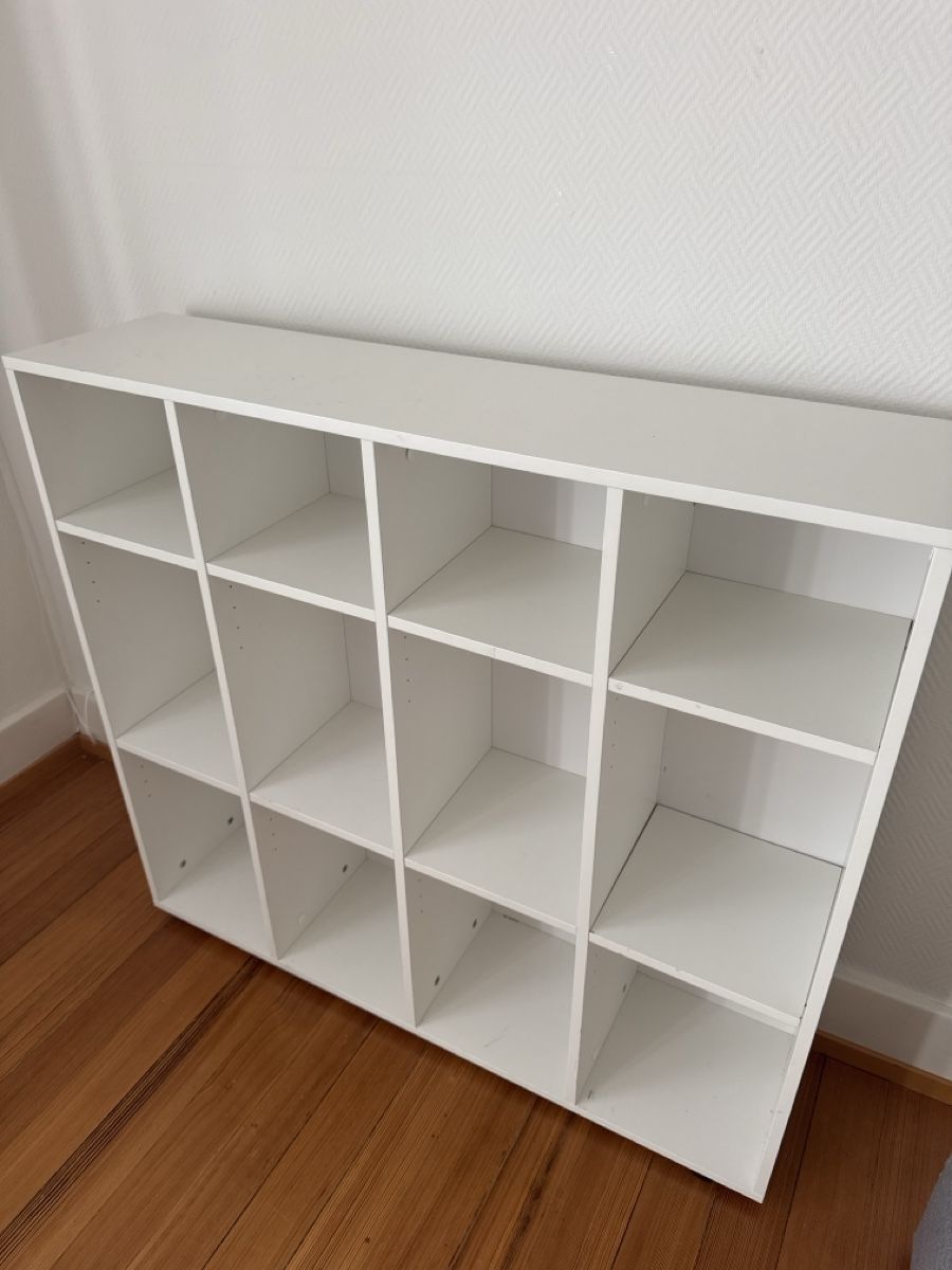 Ikea Regale: Kleines Ikea Regal – Gebraucht aus Zürich von Leined