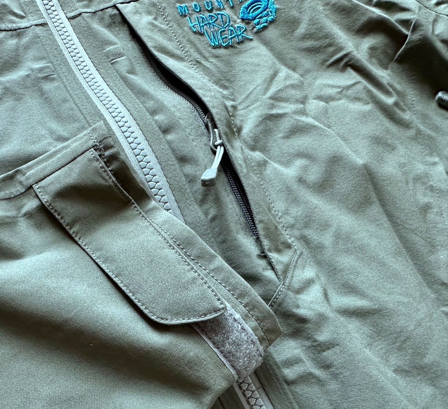 Mountain Hardwear Giacche: Mountain Hardwear Windstopper S – Nuovo (secondo la descrizione) da Gersau venduto da Sidharta7 2