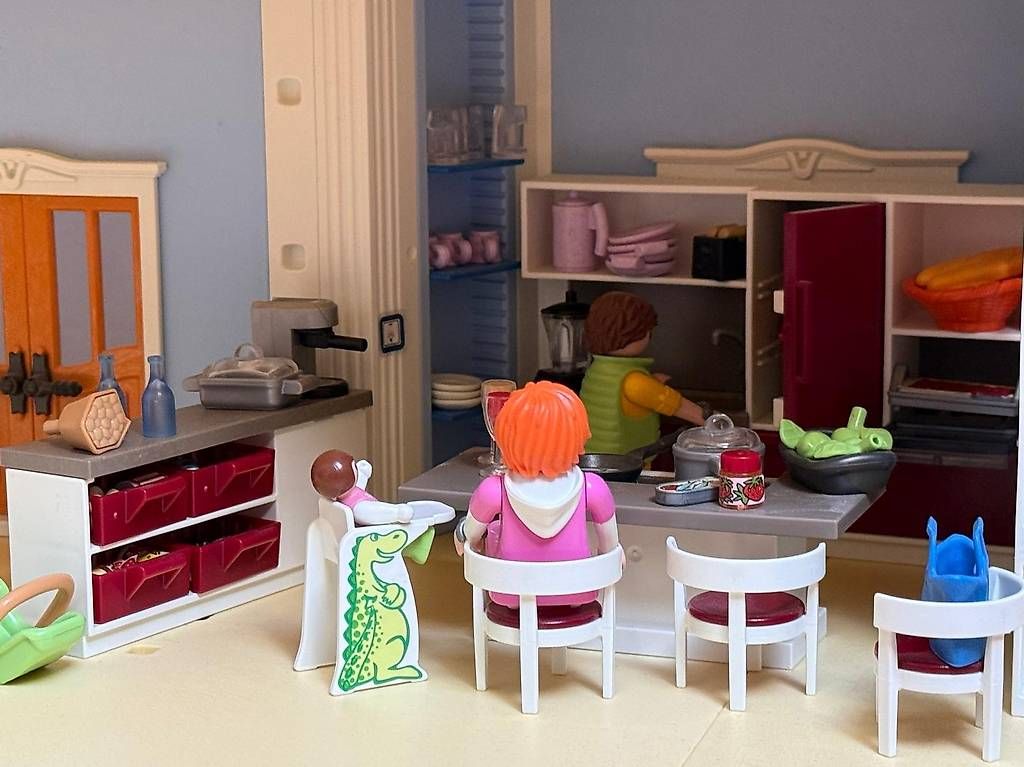 Playmobil Jouets: Playmobil Küche – D'occasion à Basel par sasa109