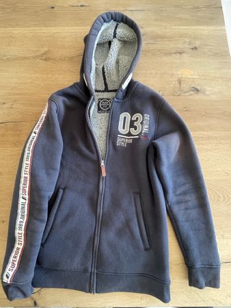 Kapuzenjacke Skate Nation grau gefuettert neuwertig
