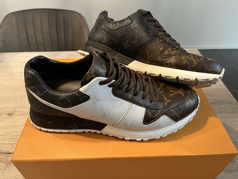 Louis Vuitton Scarpe da uomo: Louis Vuitton Run Away Sneaker Grösse 7½ – Usato da Cham venduto da Ridji 1