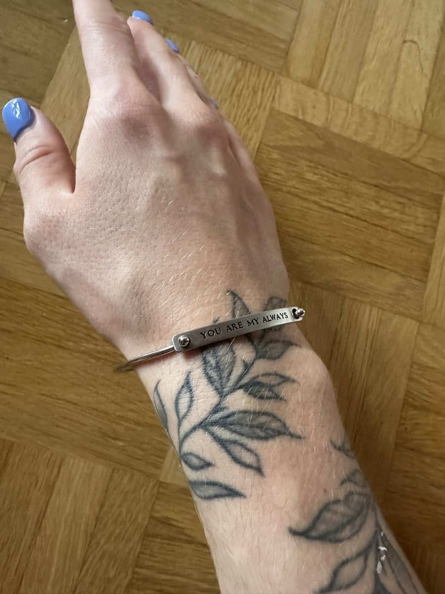 Bracciali & Braccialetti: Armreif mit Herzanhänger – Nuovo (secondo la descrizione) da Wolfenschiessen venduto da Jana_jjd