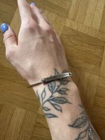Armreif mit Herzanhänger