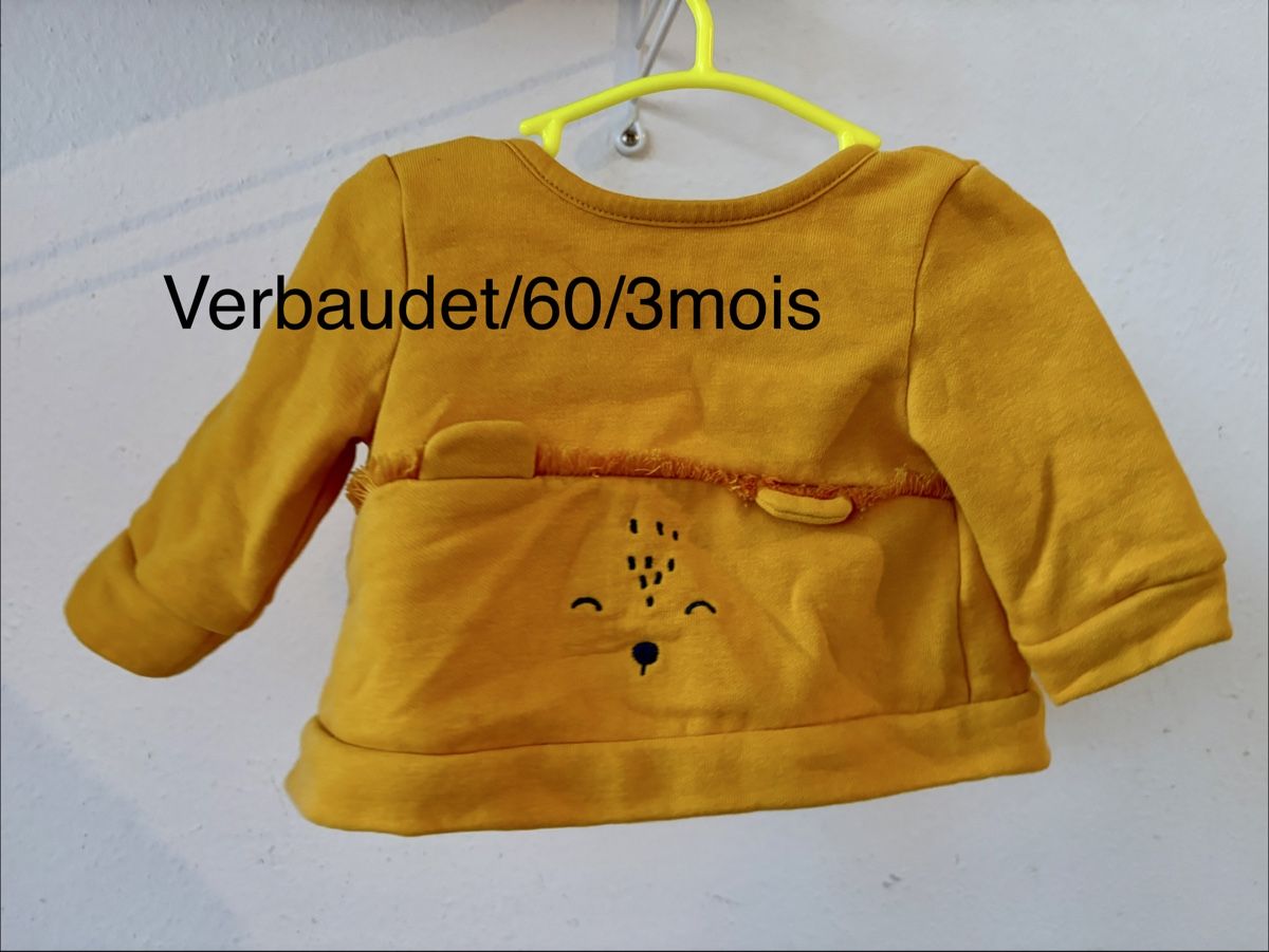 Kleiderpakete & -sets: Lot de 4 pulls 3-6 mois – Gebraucht aus Biel/Bienne von Milenegc 3