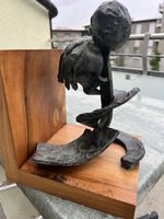 Tolle Skulptur signiert 
