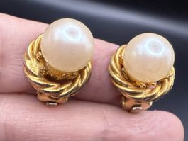 Vintage Goldfarbene Ohrringe mit Perlen, Clip
