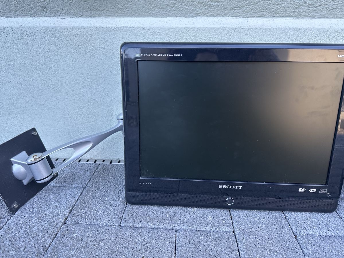 Fernseher: Camping Tv, Sat-Receiver, Camos Steuergerät – Gebraucht aus Schinznach-Dorf von KuefErer 1