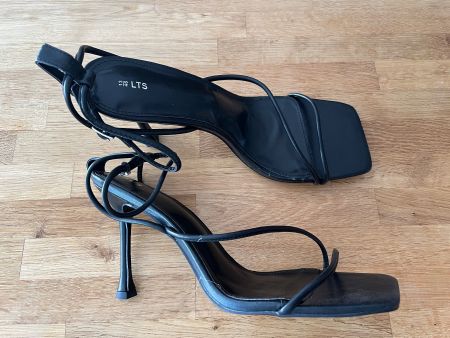 High Heels Sandalen Long Tall Sally EU 47 / UK 13 Neu