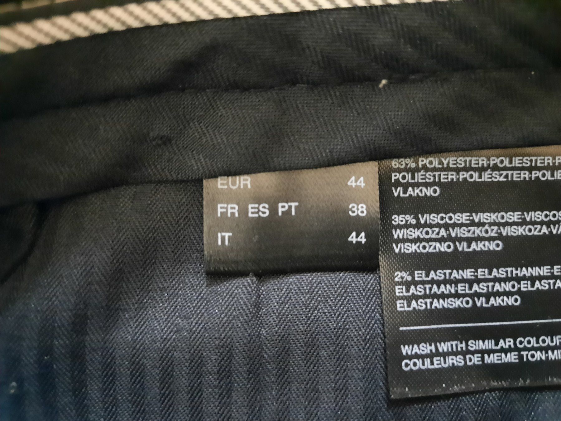 C&A Completi: grauer Anzug Slim Fit – Usato da Niederglatt ZH venduto da Bobsli 8