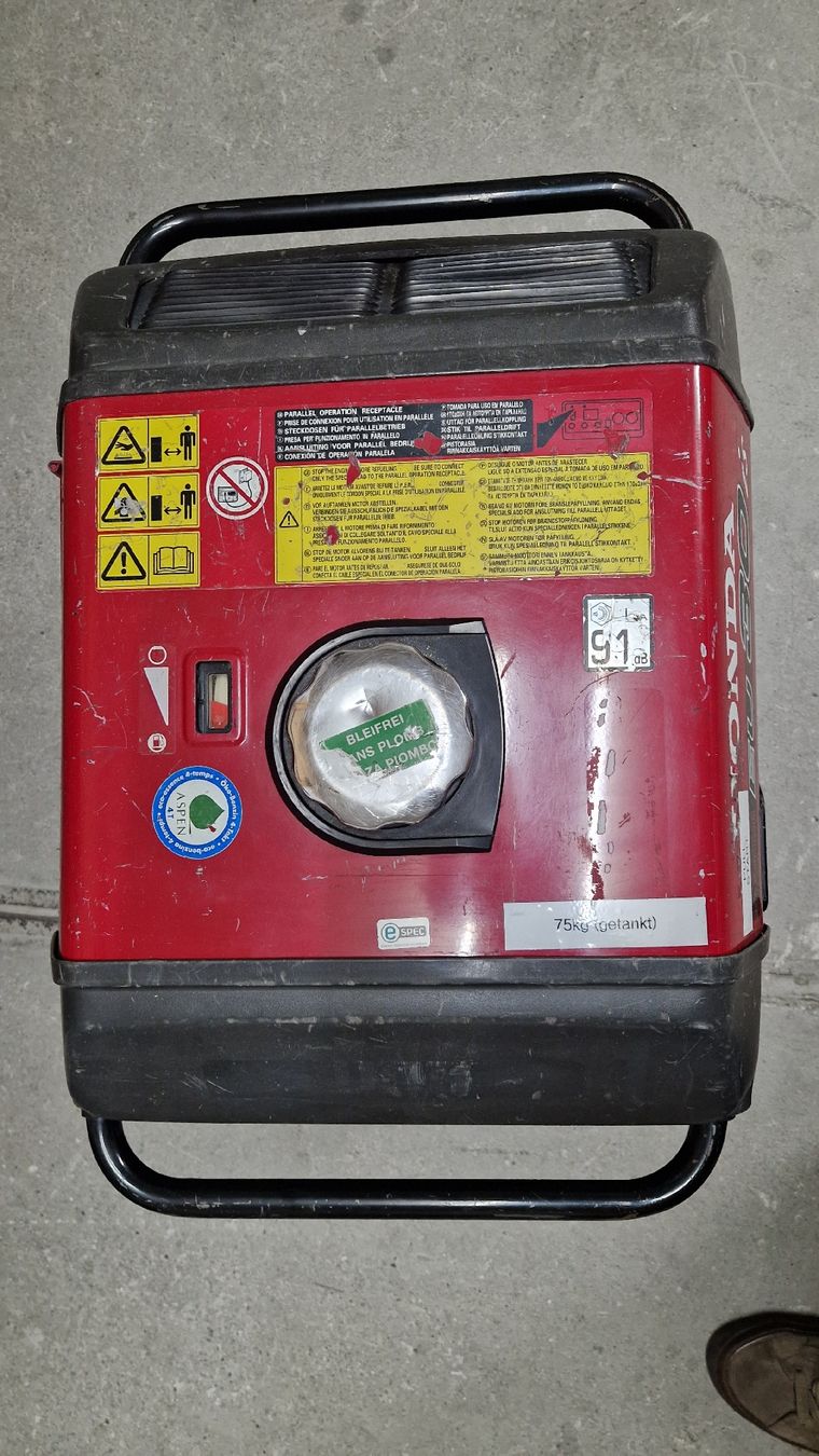 Honda Generatori di corrente: Honda EU30is Stromerzeuger Generator – Usato da Zürich venduto da noah-s 5