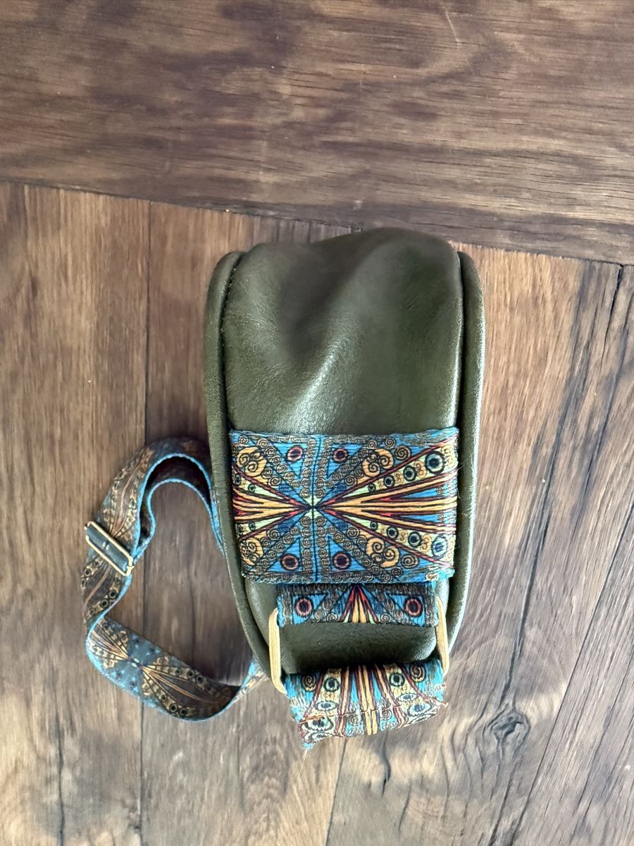 Taschen für Damen: Handtasche klein  – Neu (gemäss Beschreibung) aus Pfeffikon LU von pepino17 3