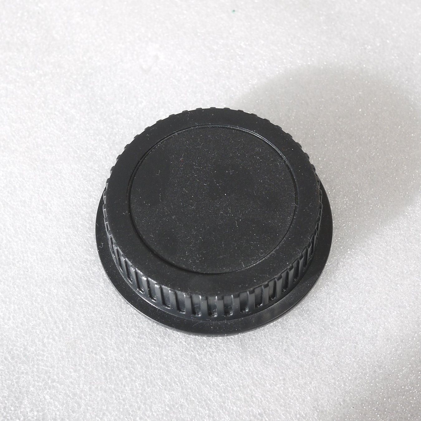 Canon Obiettivi: Canon EOS EF Rückdeckel / bouchon arrière / Rear cap. – Nuovo e nell'imballaggio originale da Egg b. Zürich venduto da JCB