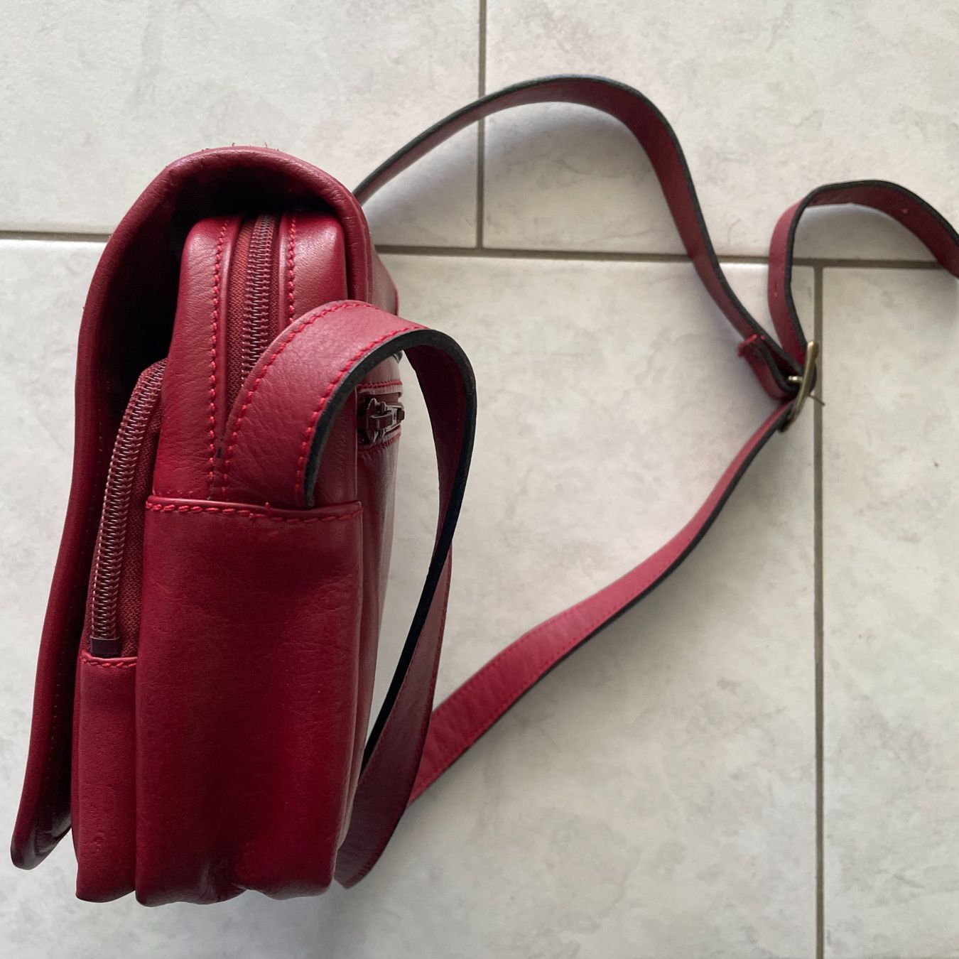 Borse da donna: Damen Handtasche – Usato da Biberist venduto da Maxime543 2