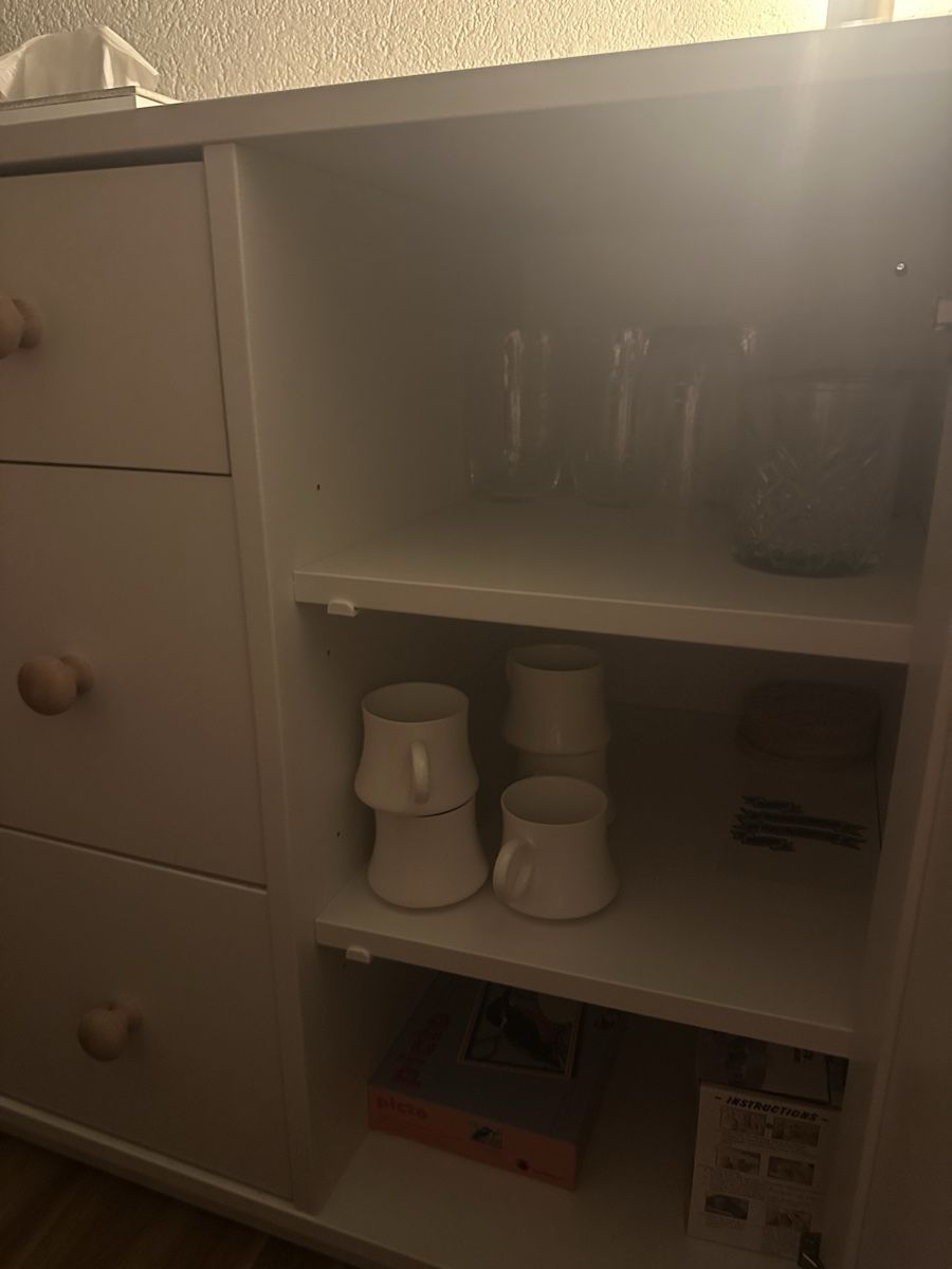 Ikea Kommoden: Kommode Hauga weiss 140x84 cm – Gebraucht aus Liestal von esr_9y9c 3