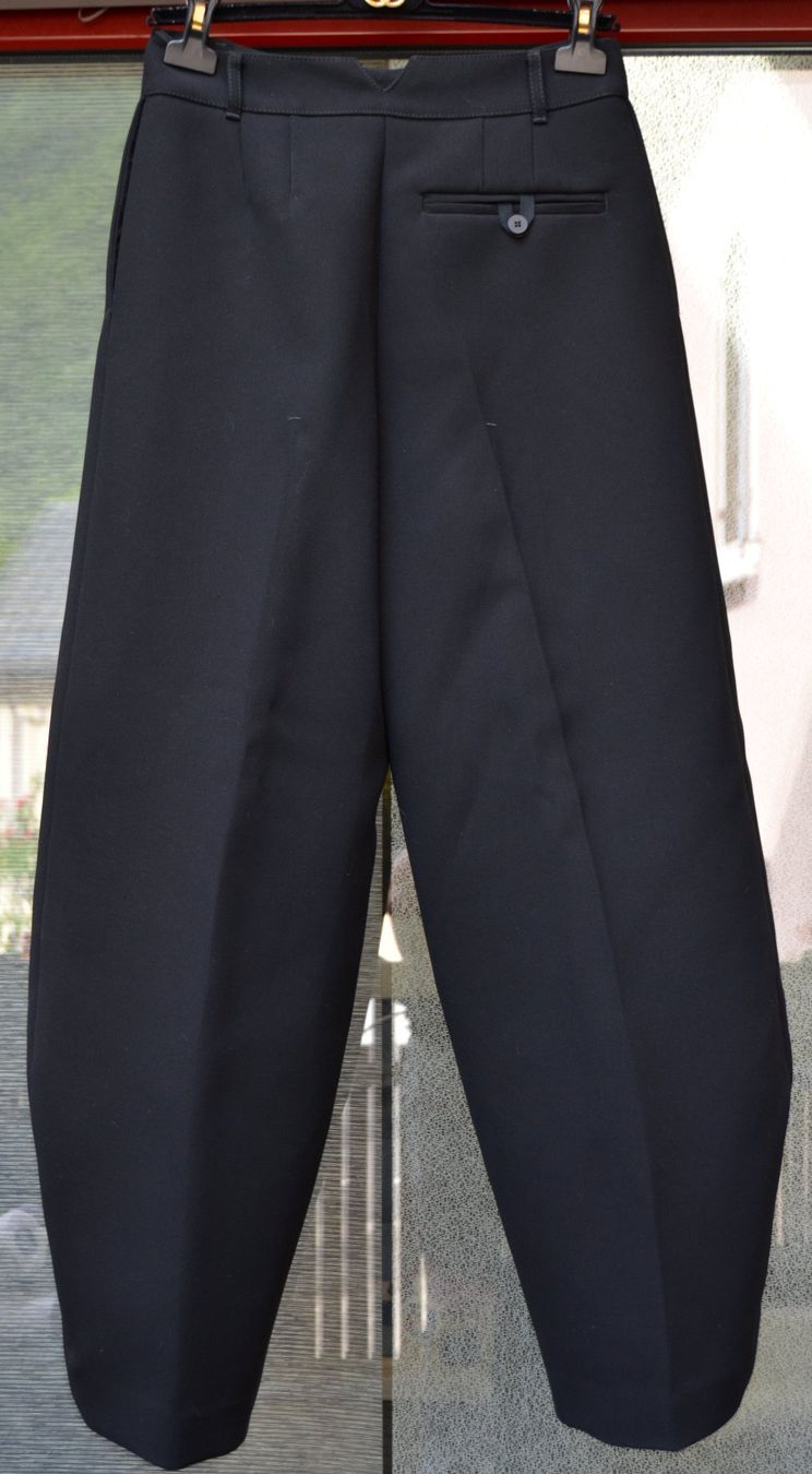 Jacquemus Pantaloni: Jacquemus Hose / pantalon .36 – Usato da Collonges venduto da Auganien 4