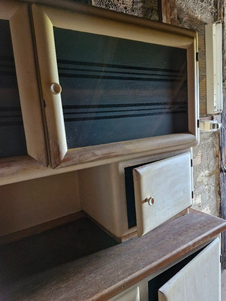Credenze: Antiker Küchenschrank – Usato da Gerzensee venduto da Neggimann 2