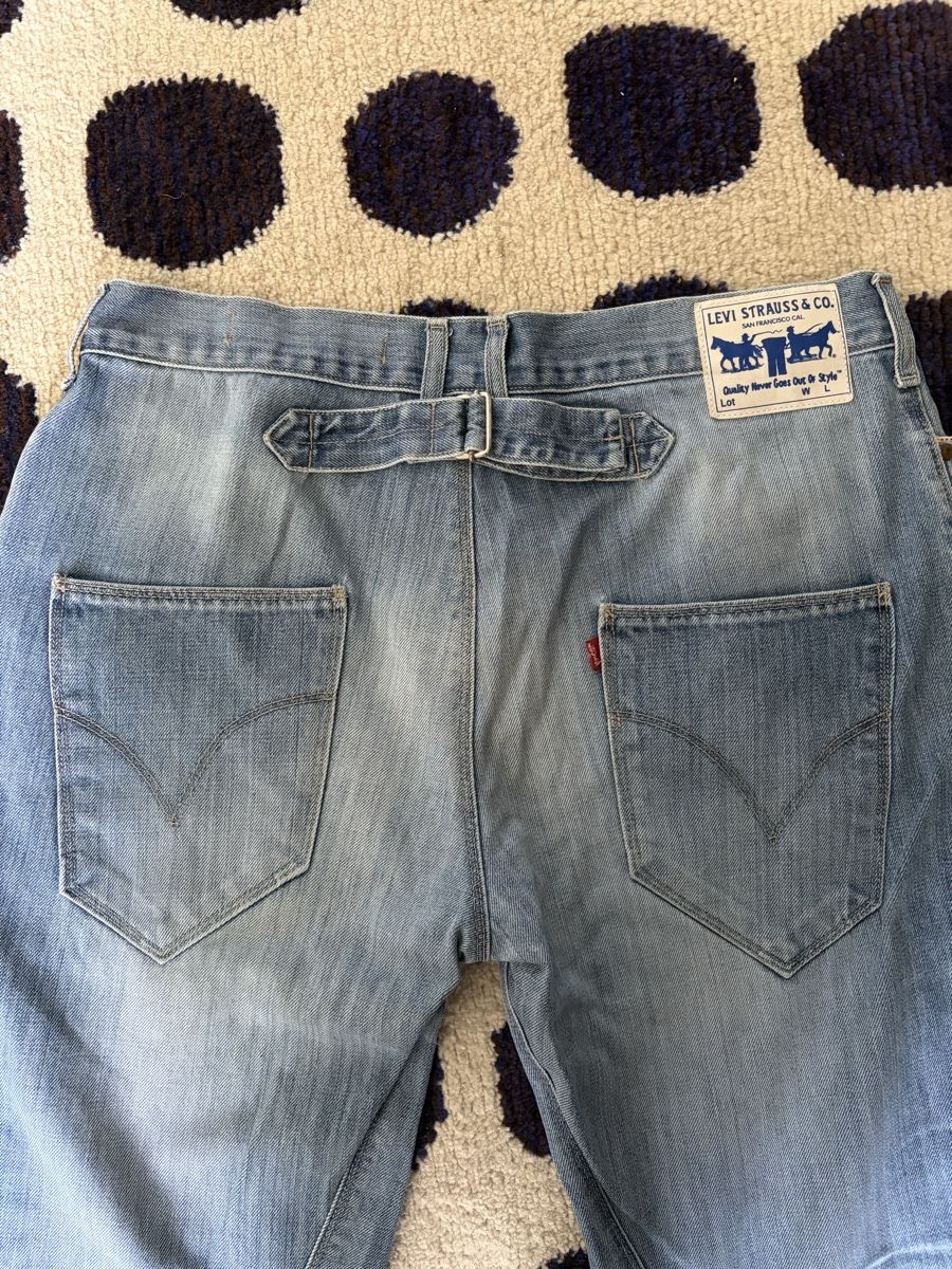 Levi's Jeans: Levi’s Engineered Jeans – Nuovo (secondo la descrizione) da Zürich venduto da ivorytara 1
