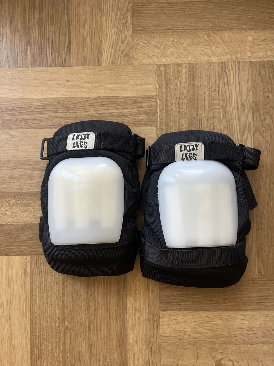 Protections: Lazy Legs Knieschoner  – D'occasion à Zürich par Heinzernst 8