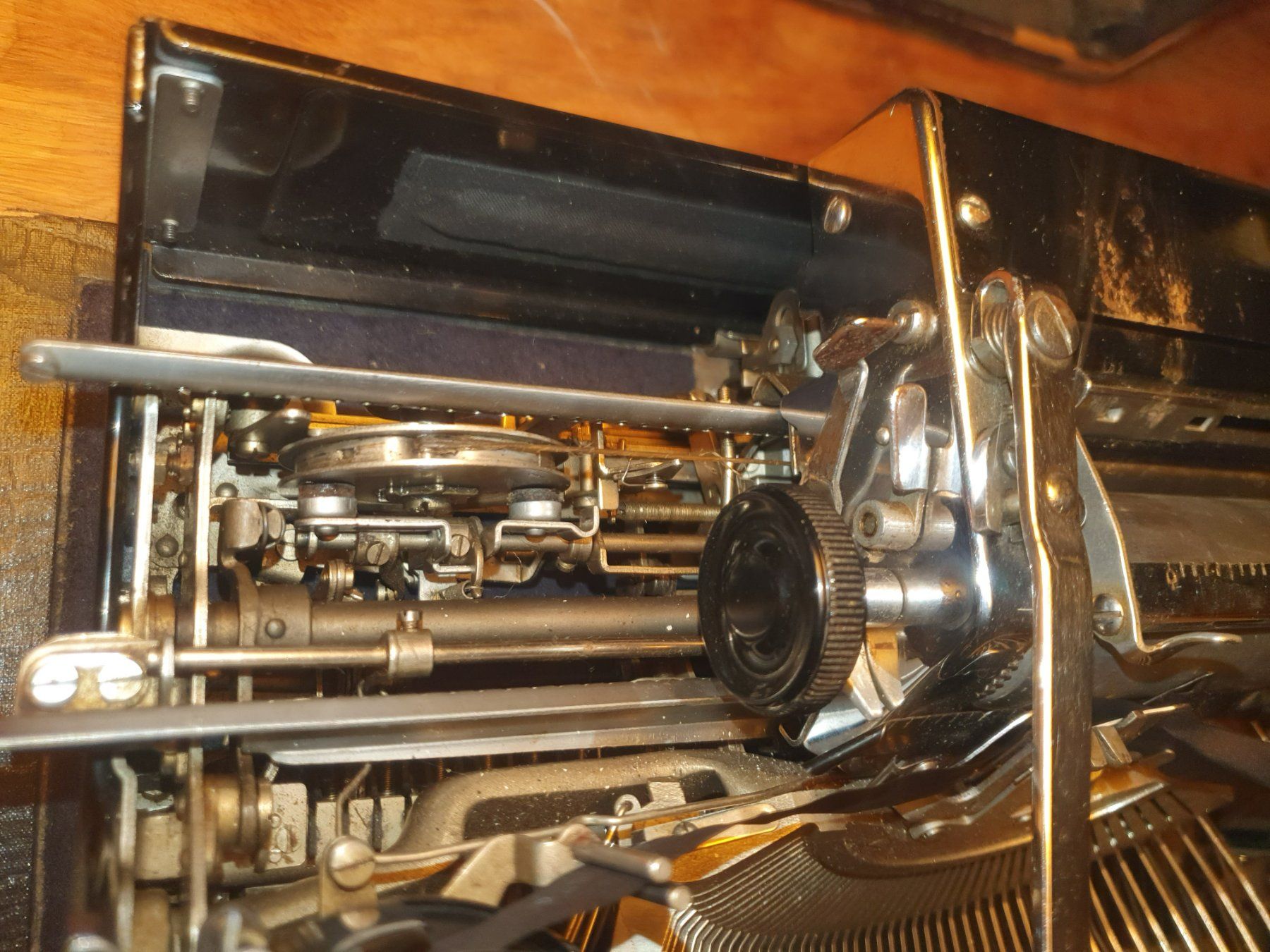 Continental Macchine da scrivere: Antike Schreibmaschine Continental 100 – Usato da Stein am Rhein venduto da fusselmaus 3