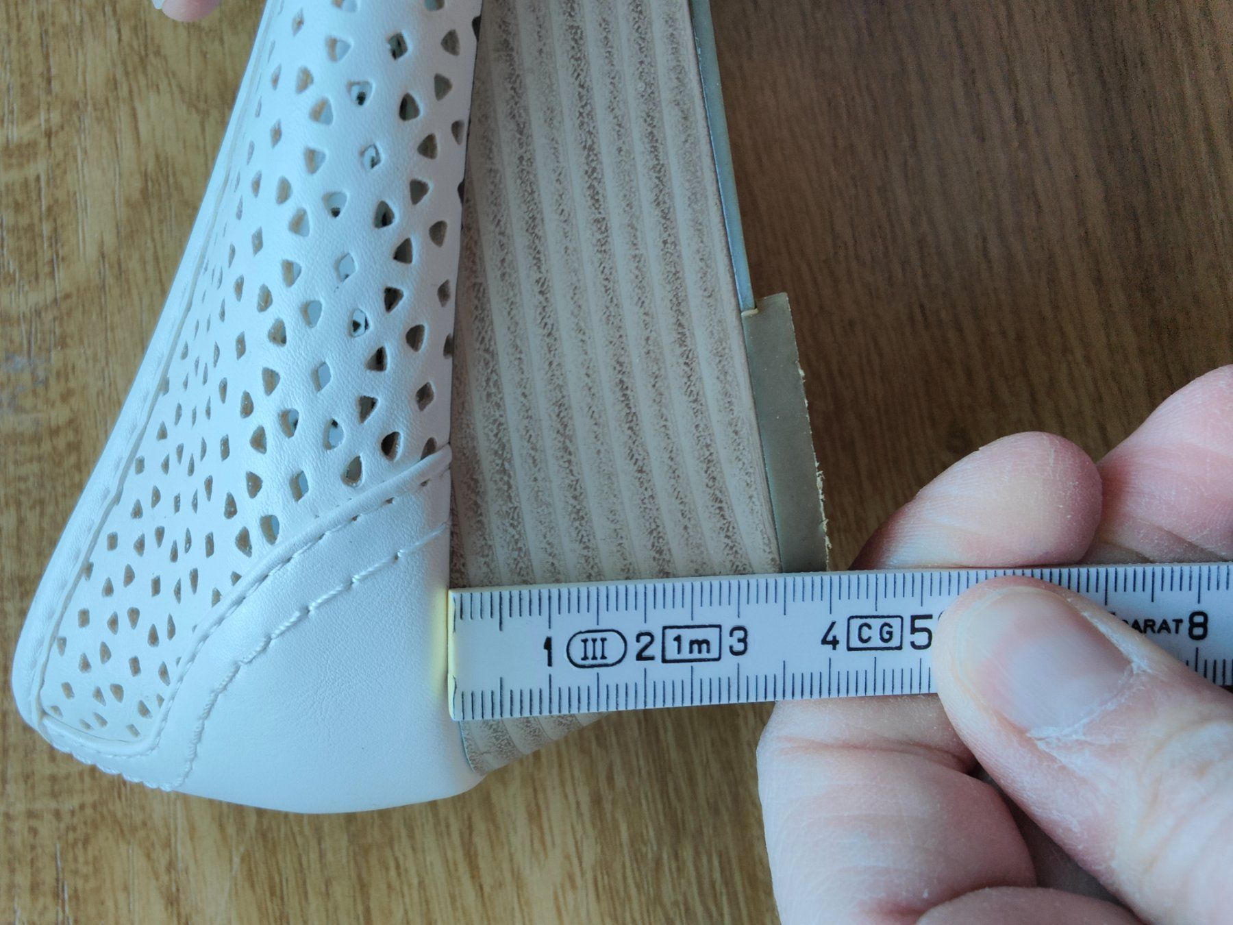 Graceland Scarpe da donna: Graceland Schuh / Pumps weiss - Gr. 39 – Usato da Schöftland venduto da sil_bn9x 4