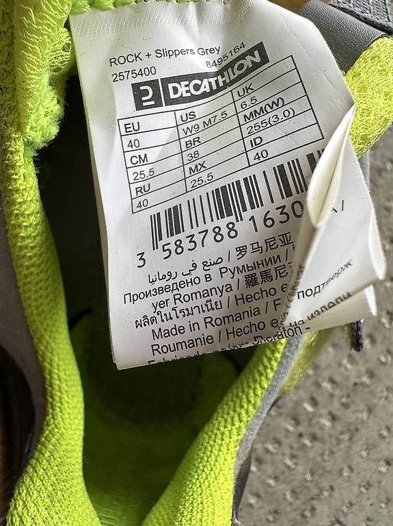 Scarpe da uomo: Chaussons descalade Simond Rock+  taille 40 – Usato da Founex venduto da lit_l8dn 3