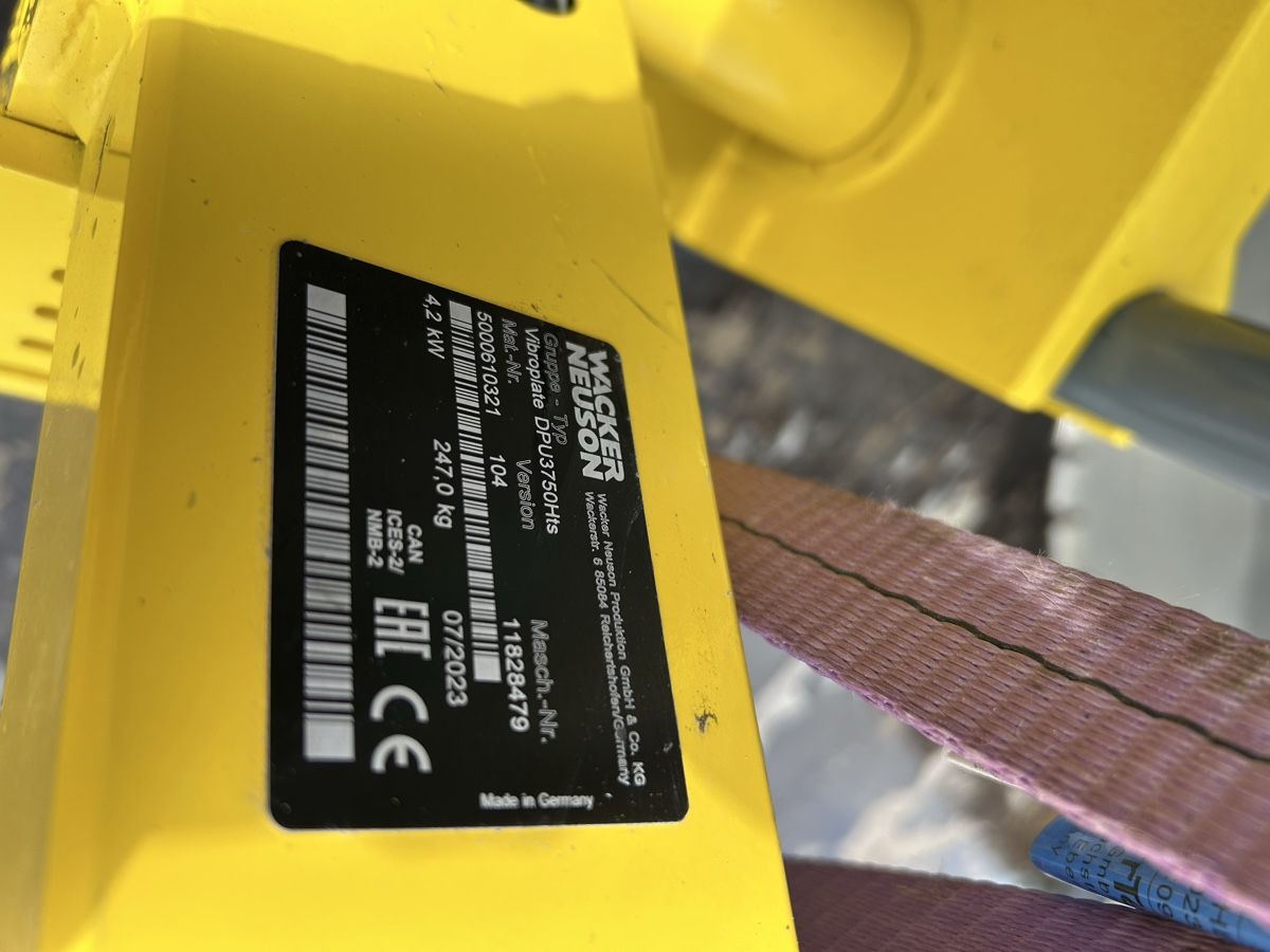 Tutte le macchine: Wacker Neuson Kleingeräte Vibroplatte Grabenstampfer – Usato da Salmsach venduto da Takeuchi_W395 6