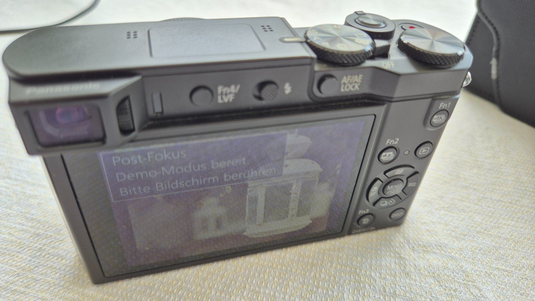 Panasonic Kamera: Panasonic Lumix DMC-LX100 schwarz guter Zusatnd – Gebraucht aus Hitzkirch von enya2007 1