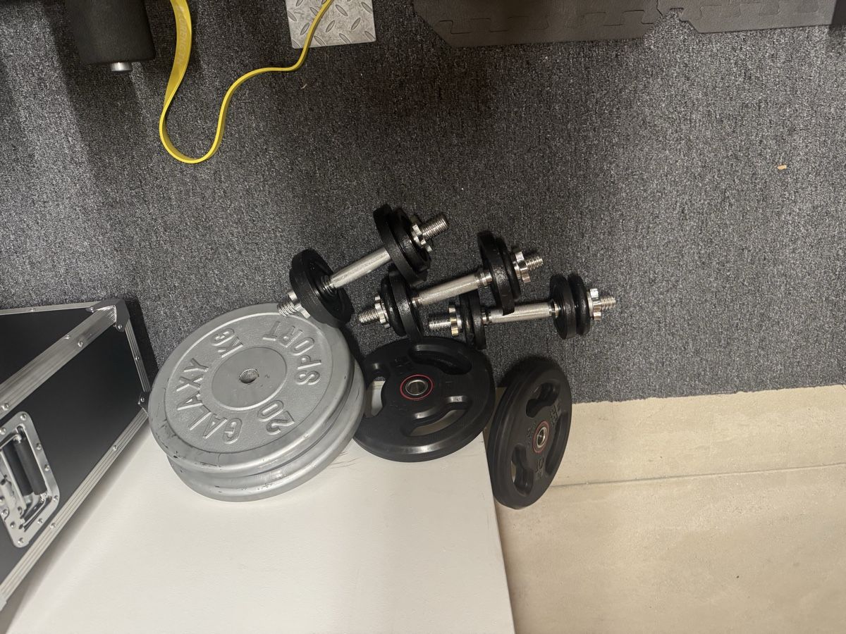 Macchine per carico, silaggio e trasporto: Kleine Fitnessstudio – Usato da Basel venduto da dra_bm9x 6