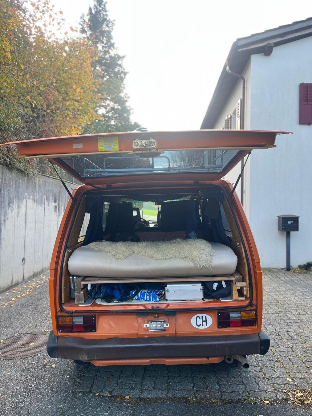 Veicoli da campeggio: VW T3 Caravelle mit MFK – Usato da Maienfeld venduto da tili01 5