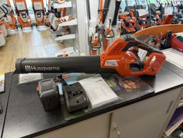 Husqvarna Akku Bläser 230iB mit Akku 40-B140 und Ladegerät