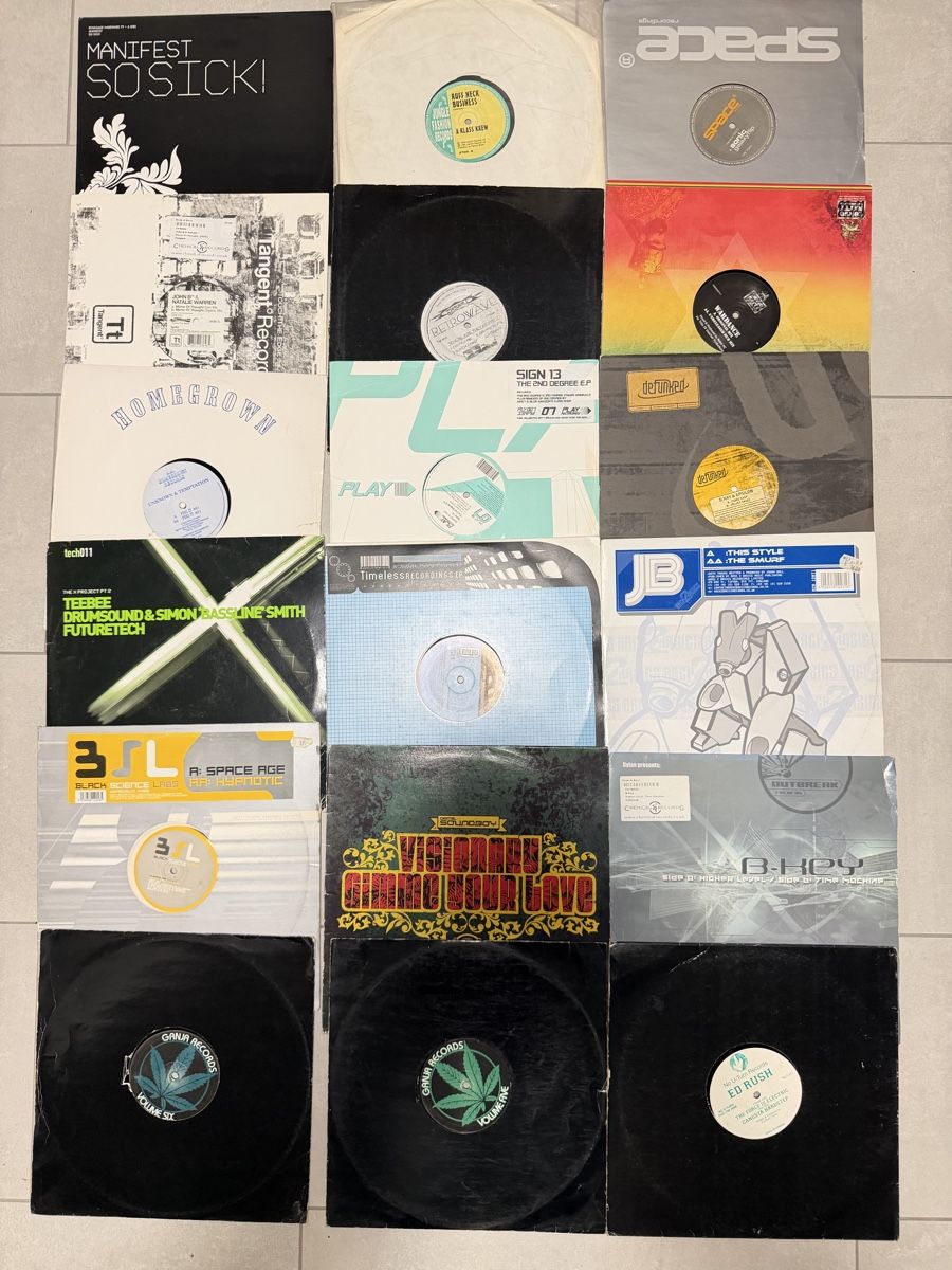 Dischi in vinile: Drum N Bass / Jungle Sammlung – Usato da Solothurn venduto da Funkytunky