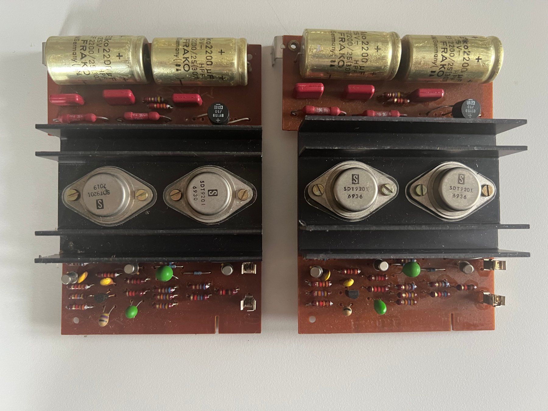 Revox Apparecchi a nastro: Revox A77, Endstufen Platinen – Usato da Bazenheid venduto da Ruediloosli