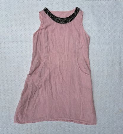 Sommerkleid Rosa mit Perlenbesatz 100% Leinen (Italy)