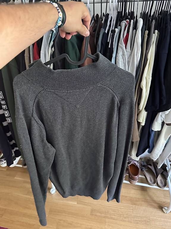 Maglioni & Felpe: Tommy Hilfiger Zip – Usato da St. Gallen venduto da rechsteinersell 2
