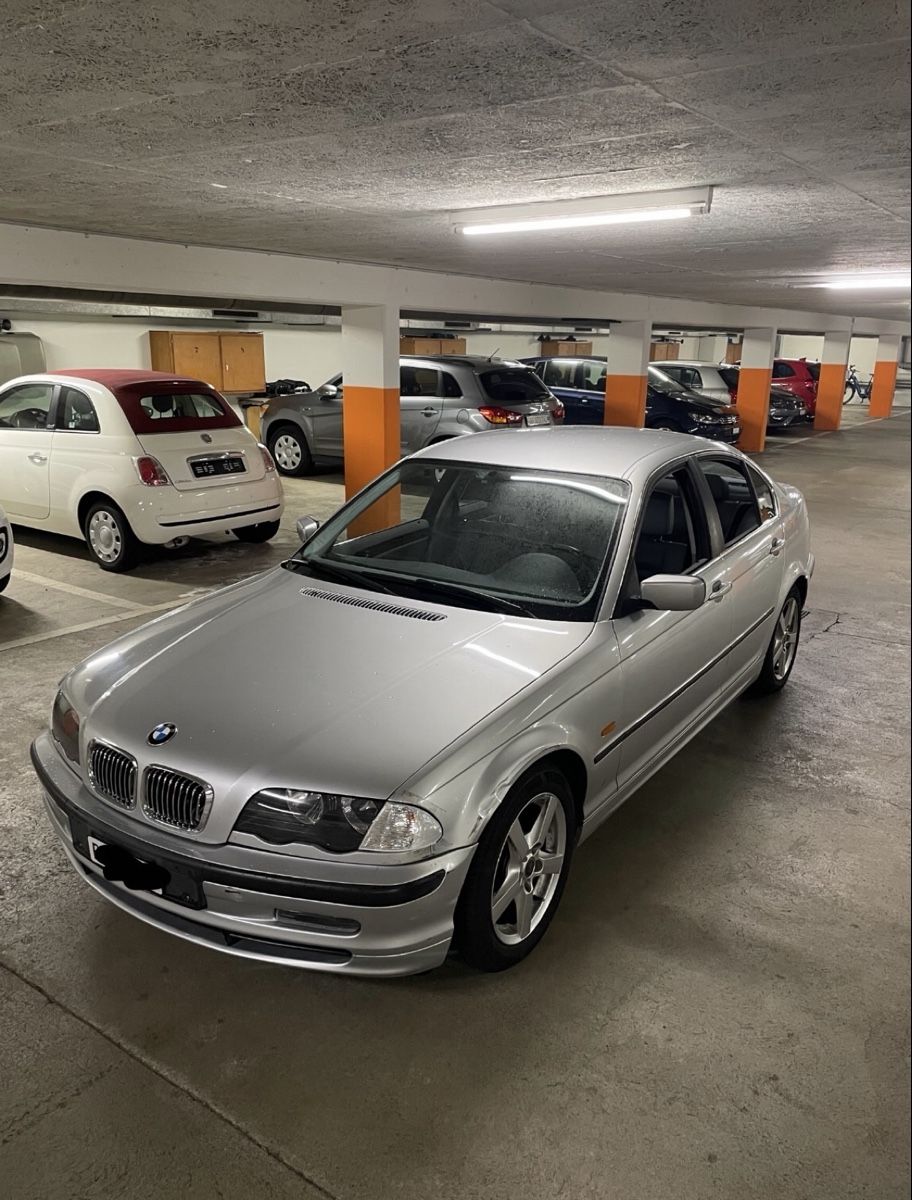BMW Autos: BMW E46 328i Ab MFK – D'occasion à Binningen par jam_kwc7 1