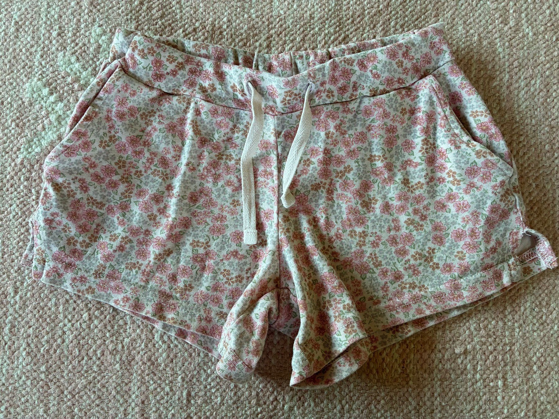 Wheat Hosen: Wheat Shorts 3Y – Gebraucht aus Schwanden i. E. von Magnolia88