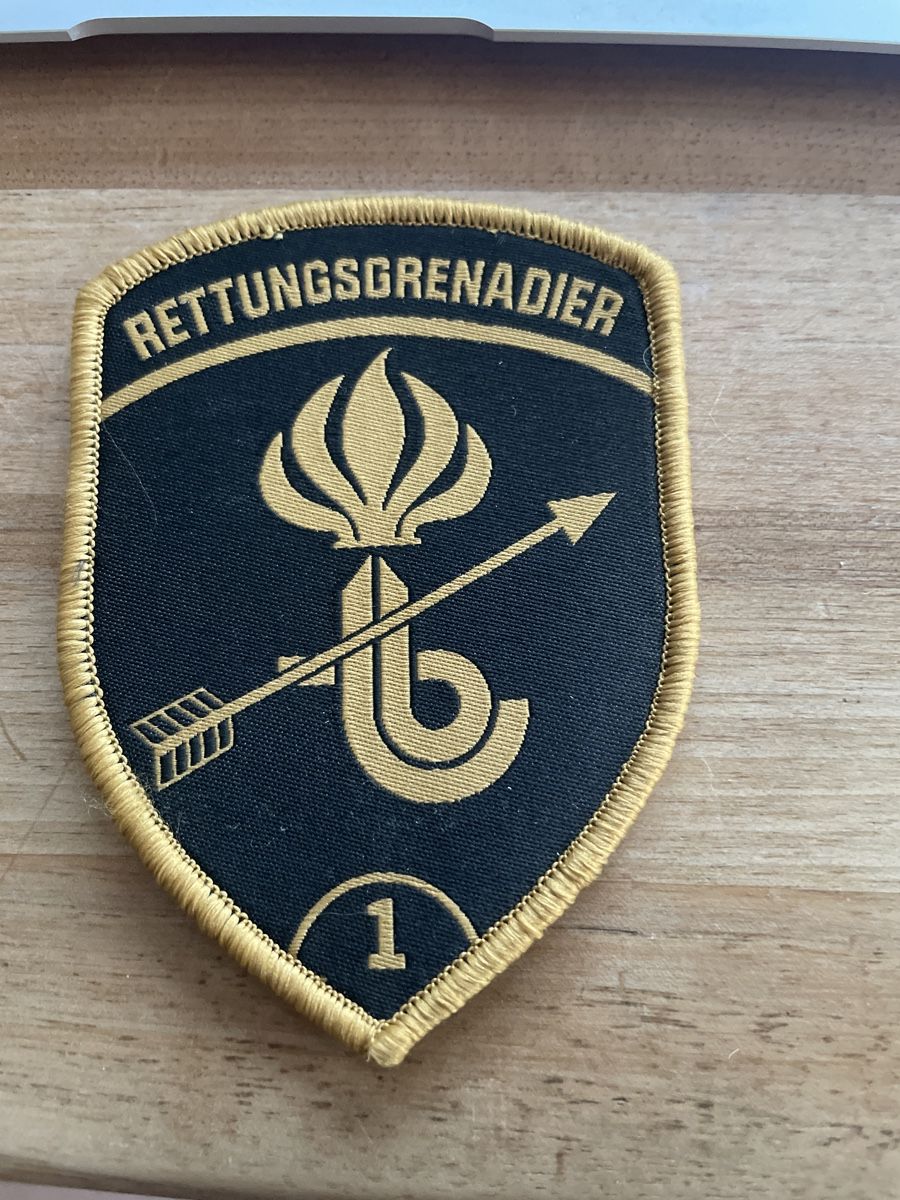 Armée suisse Plaquettes & Badges: Patch klett Rettungsgrenadier – D'occasion à Oberiberg par reimet