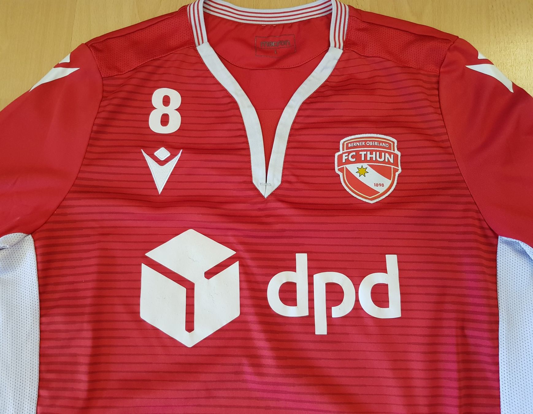 Maillots de corps & Pantalons: FC Thun Macron Trikot, Grosse L – D'occasion à Le Mouret par Pantini 1