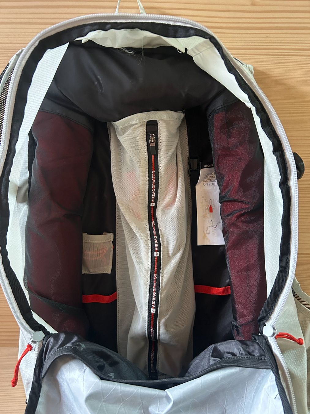 Sacs à dos: Arva Skitourenrucksack mit Airbag – D'occasion à Appenzell Meister. par HolderioAI 1
