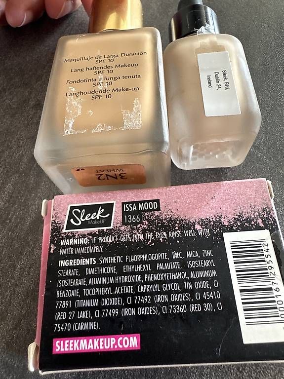 Estée Lauder Maquillage: Make-up Paket  Estée Lauder & Sleek | 3 Produkte – D'occasion à Schaffhausen par Naki16 1