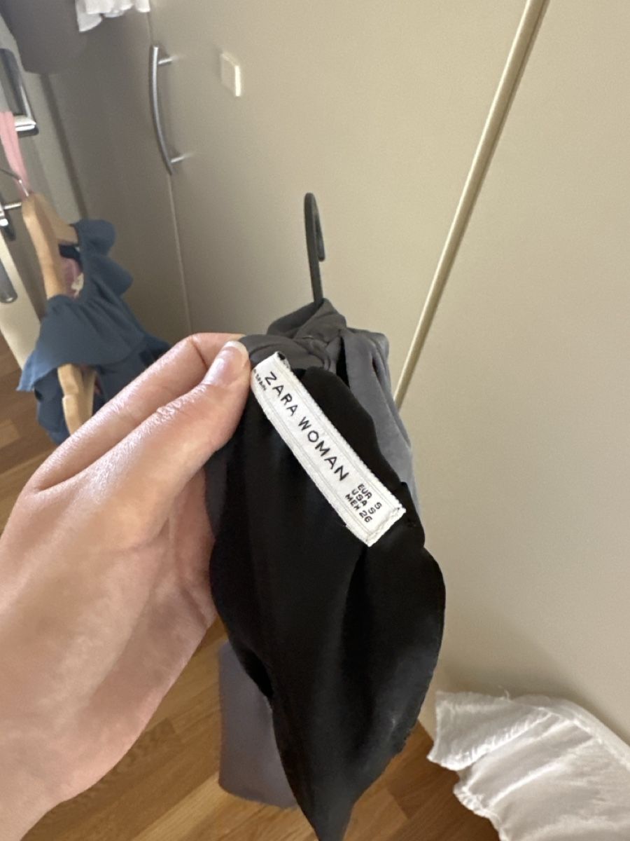 Zara Vestiti: Damen Kleid grau Grösse S Zara – Usato da Zug venduto da a.marryl 3