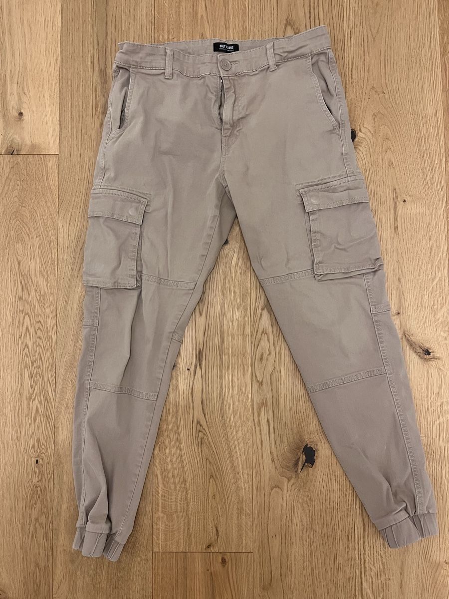 Pantaloni: Cargohose, beige, W32/L32 – Usato da Widnau venduto da FabFo94