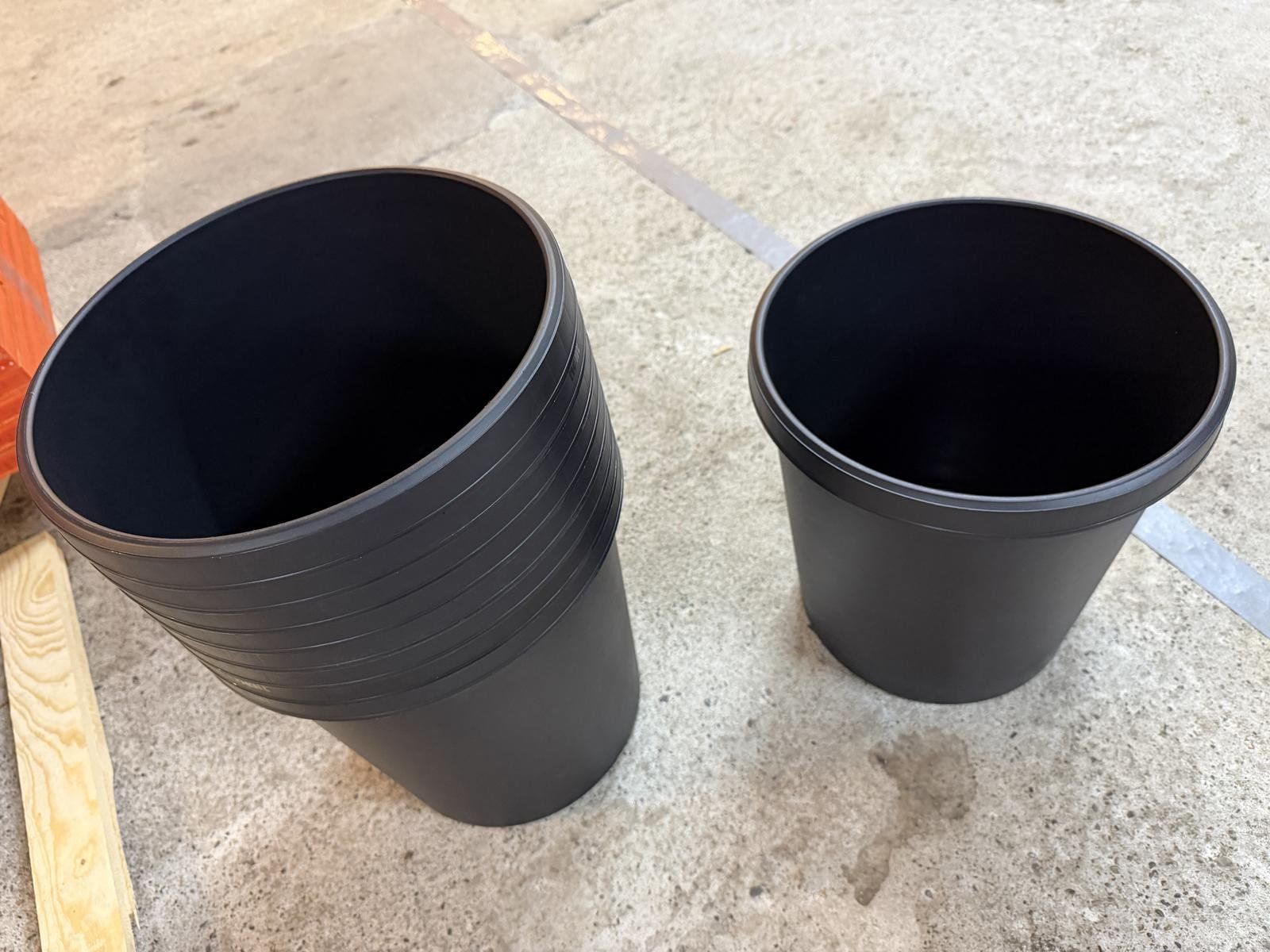 Abfalleimer: Papierkorb Schwarz HELIT (Made in Germany) – Neu (gemäss Beschreibung) aus luterbach von boxster4 3