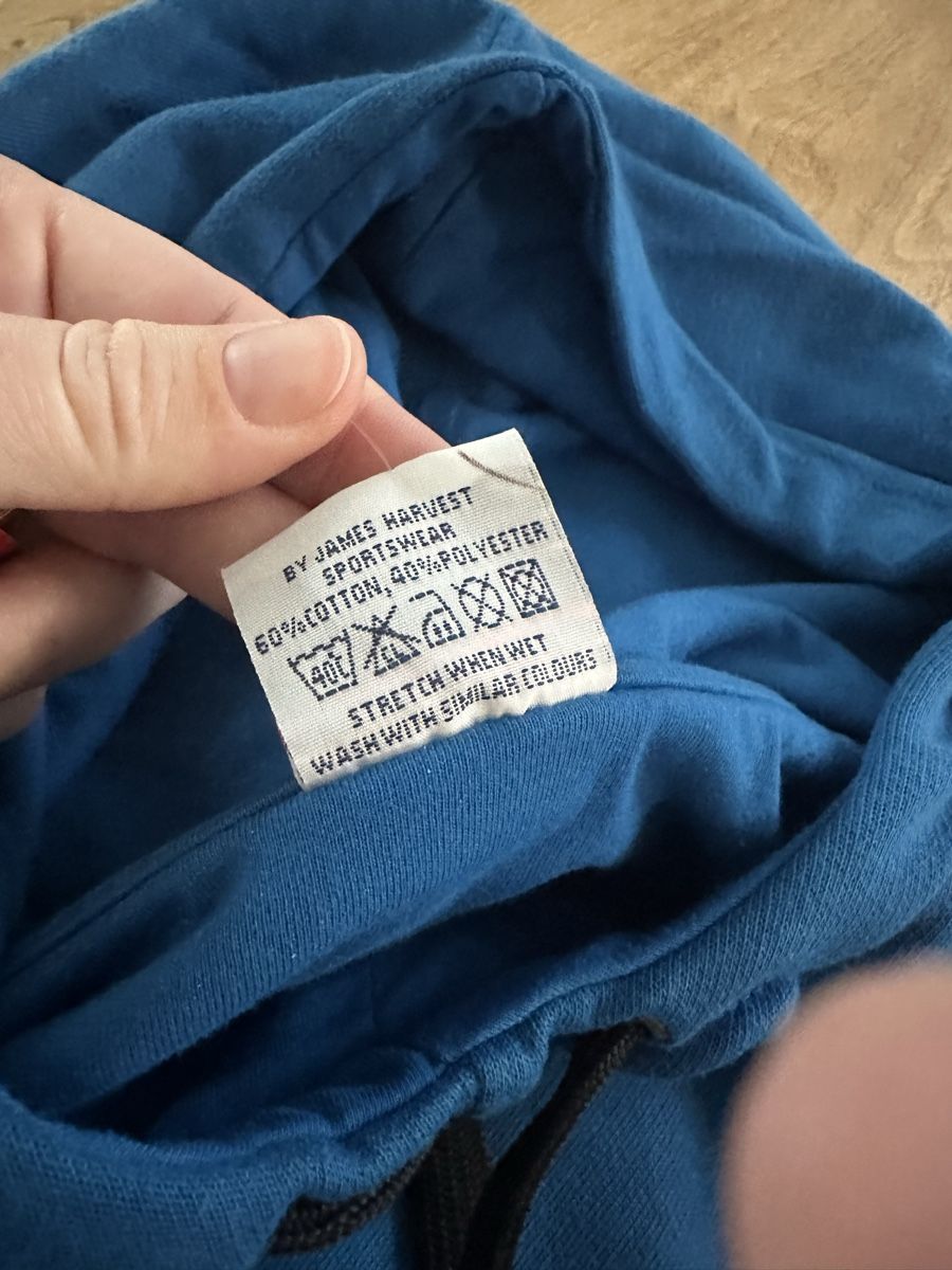 Maglioni & Felpe: Kapuzenpullover für Herren Neu – Nuovo e nell'imballaggio originale da Sevelen venduto da Stopglobal. 4